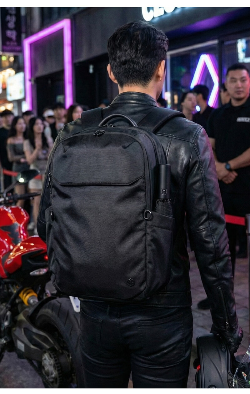 JD Jingzao Black Warrior PRO 2026 New Sports Backpack Large Capacity Outdoor Mountaineering Travel Laptop School Bag 22