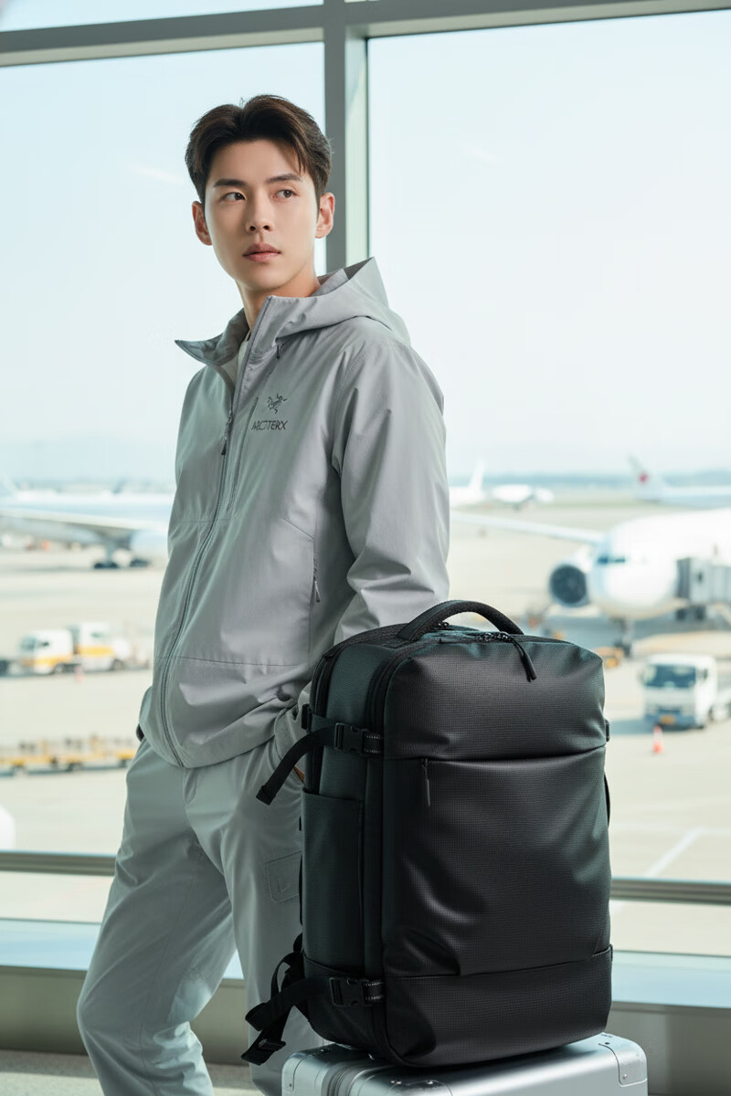 JD Jingzao Black Warrior AVANT PRO Multifunctional Sports Backpack TPU Travel Large Capacity Business Laptop Bag 10