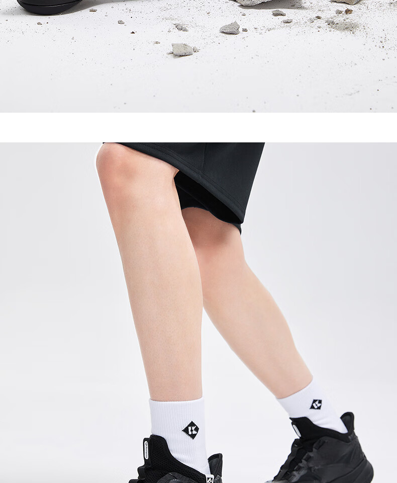 KUMPOO Featherweight Badminton Shoes Shock Absorption Breathable Button Shoelaces Unisex Sports Shoes Thick Sole PRO KH-G826S White Size 40 5