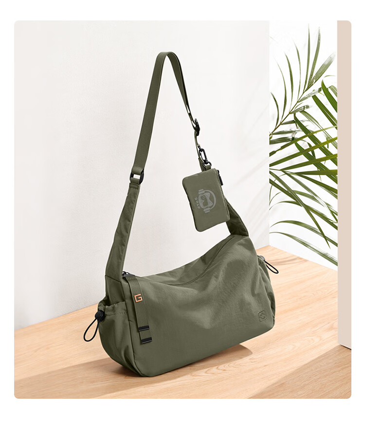 GOLF Men's Casual Shoulder Bag Crossbody Bag Unisex Waterproof Lightweight Cycling Sports Bag for Phone and iPad 30