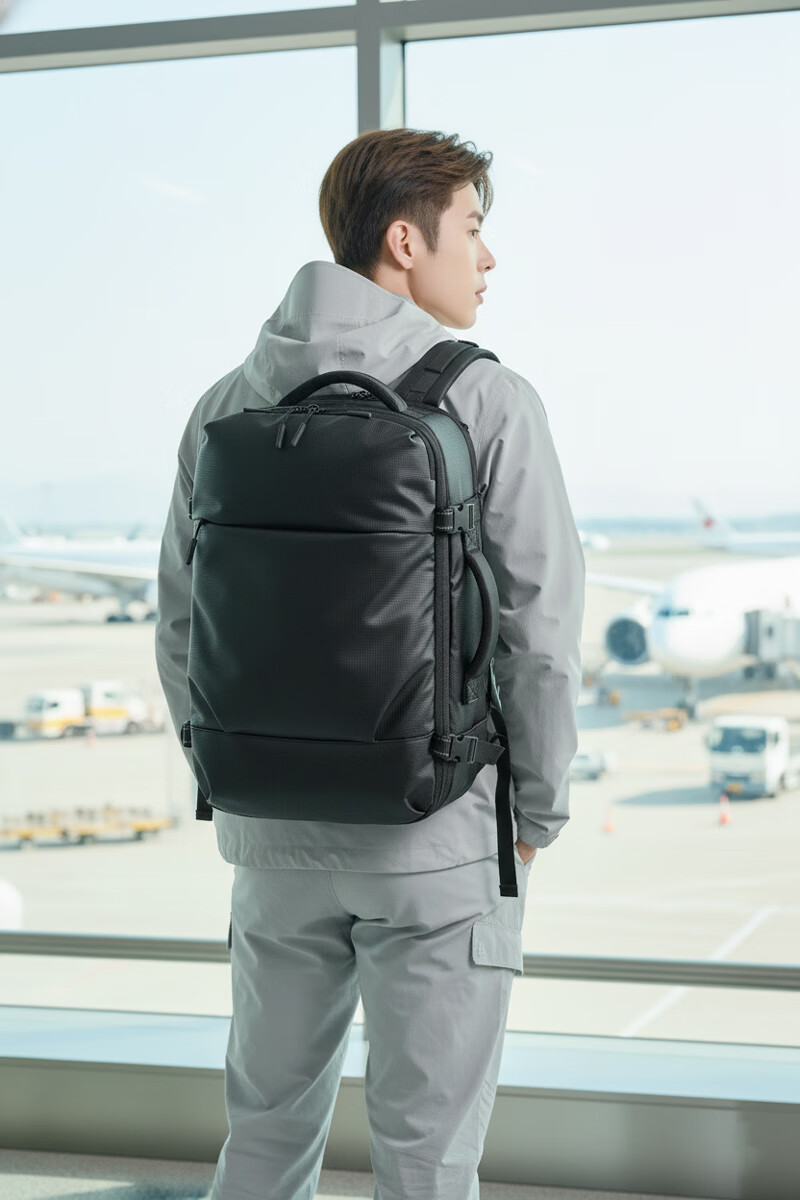 JD Jingzao Black Warrior AVANT PRO Multifunctional Sports Backpack TPU Travel Large Capacity Business Laptop Bag 17