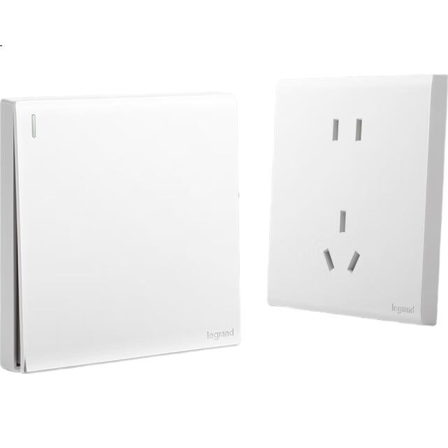 White Image 3