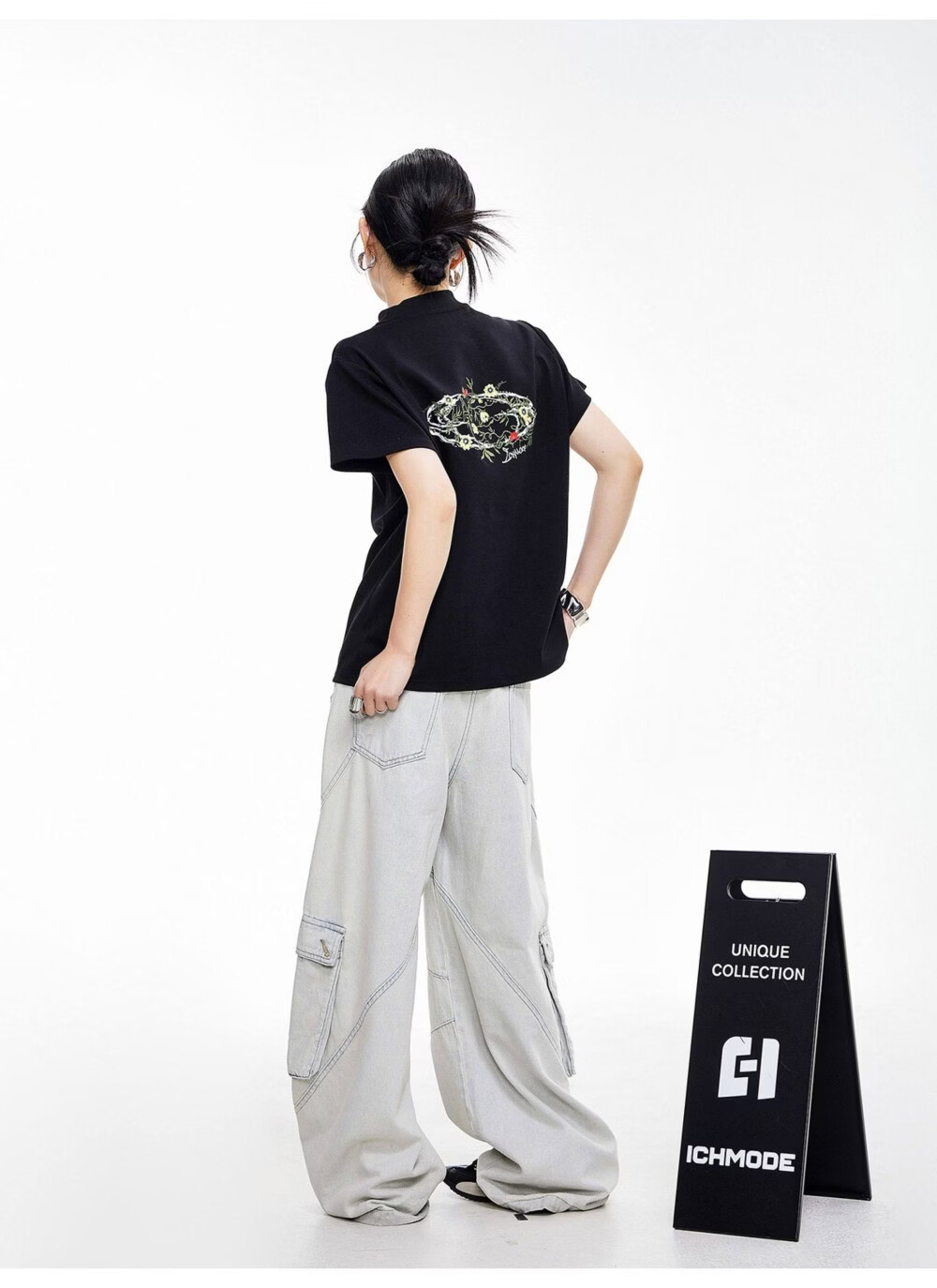 ICH MODE American Style Floral Embroidery Shoulder-Fitting Short Sleeve T-Shirt Women Spring Summer New Slim Fit Half High Neck Half Sleeve Top White S 16