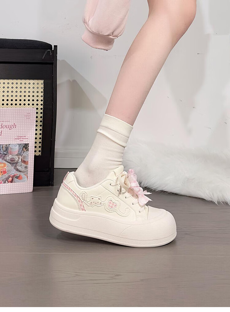 Renben Soft Sole Lightweight White Sneakers for Women Trending Original Versatile Chunky Head Bread Shoes Thick Sole Sports Sneakers for Women 14