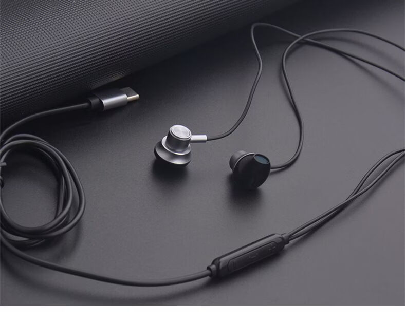 K KY30 Semi-In-Ear Wired Earphones with Inline Control, Type-C Connector, Compatible with Computers, Laptops, and Smartphones, Black 9
