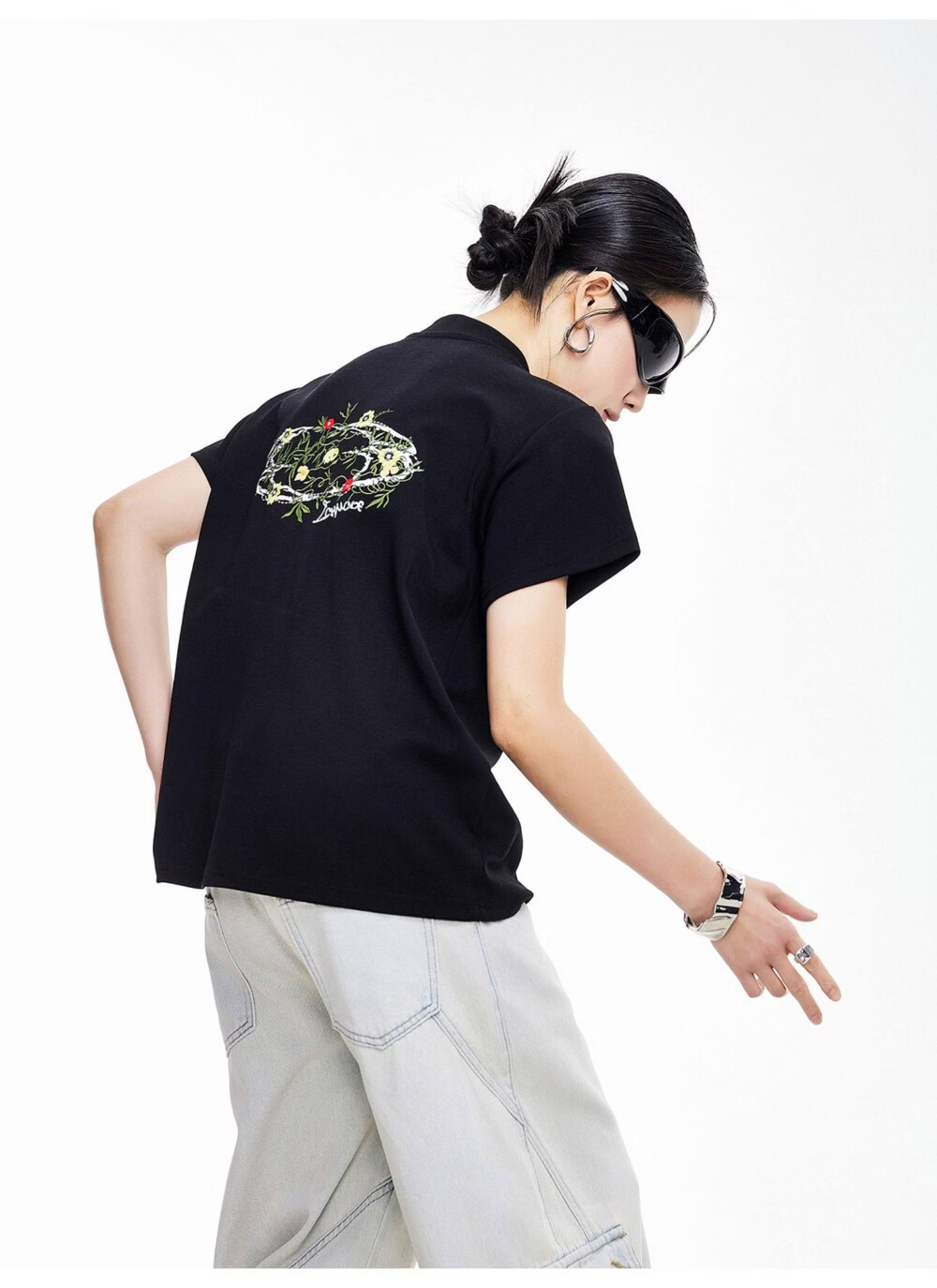 ICH MODE American Style Floral Embroidery Shoulder-Fitting Short Sleeve T-Shirt Women Spring Summer New Slim Fit Half High Neck Half Sleeve Top White S 15