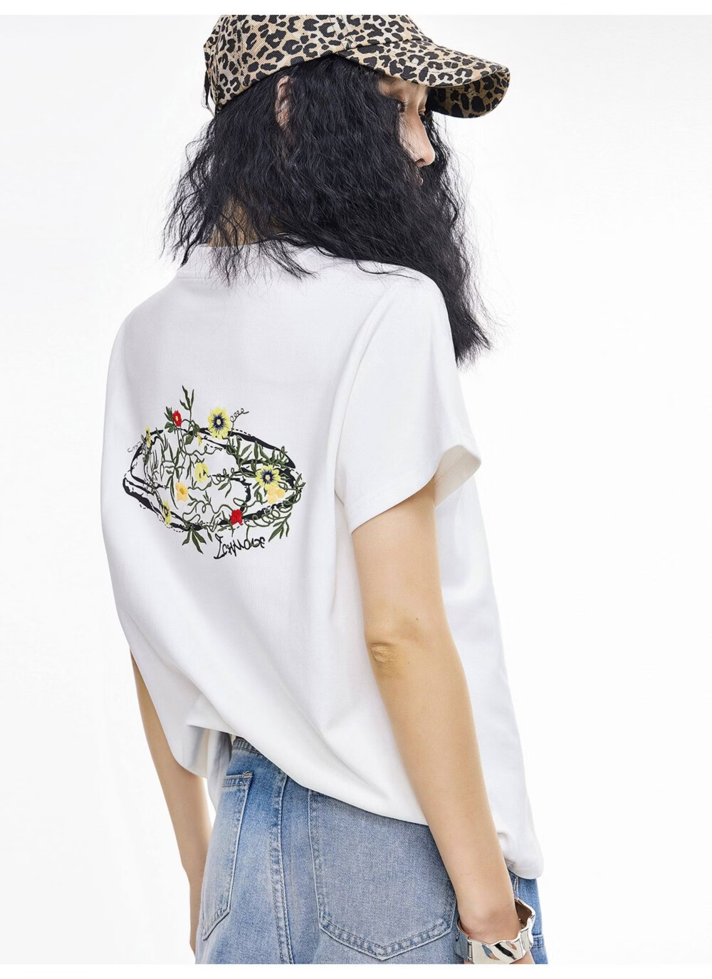ICH MODE American Style Floral Embroidery Shoulder-Fitting Short Sleeve T-Shirt Women Spring Summer New Slim Fit Half High Neck Half Sleeve Top White S 1
