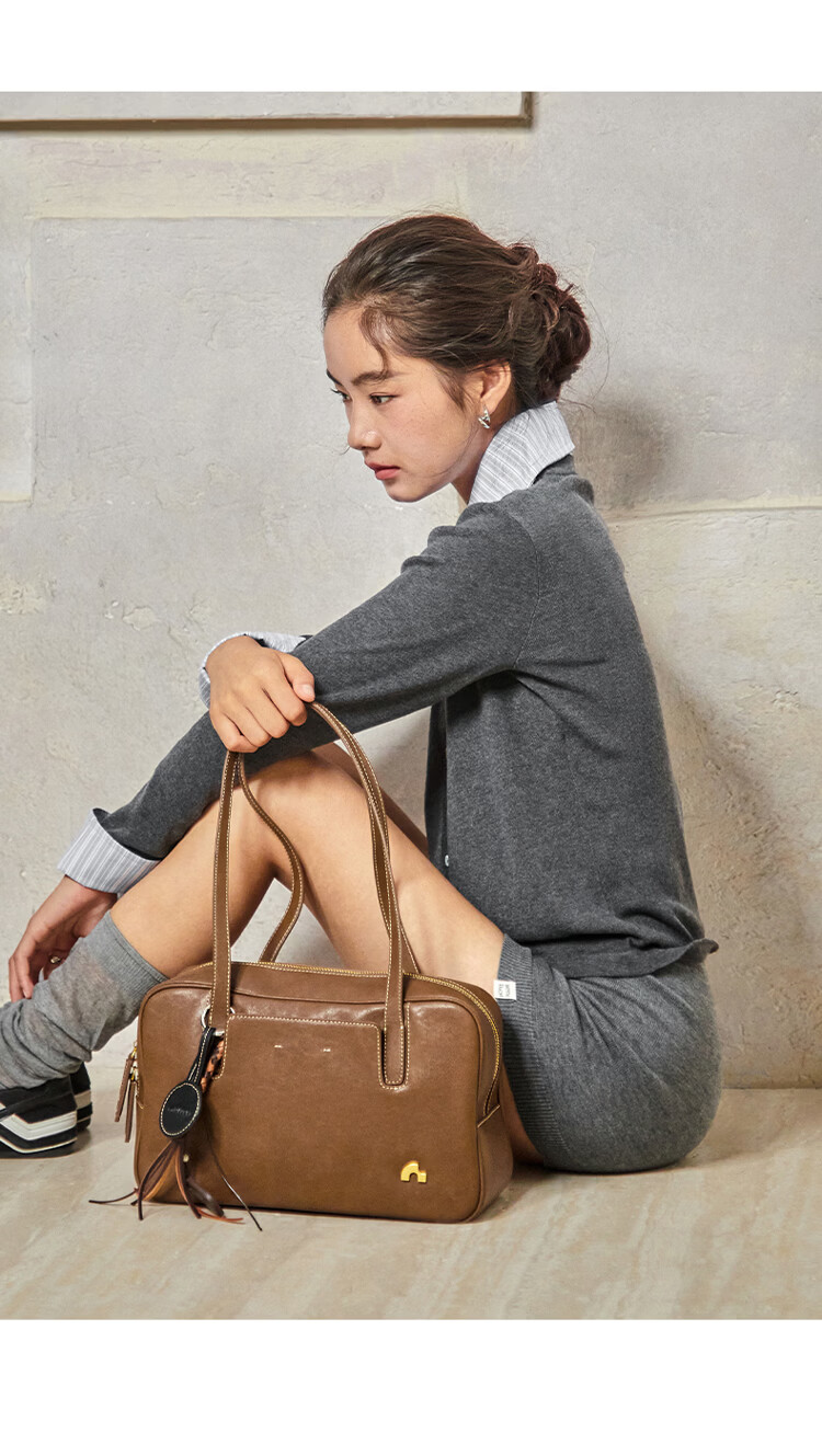 Nalandu [Xiang Hanzhi Same Style] Bowling Sugar Cube Handbag Women's New Tote Birthday 38 Goddess Festival Gift 22