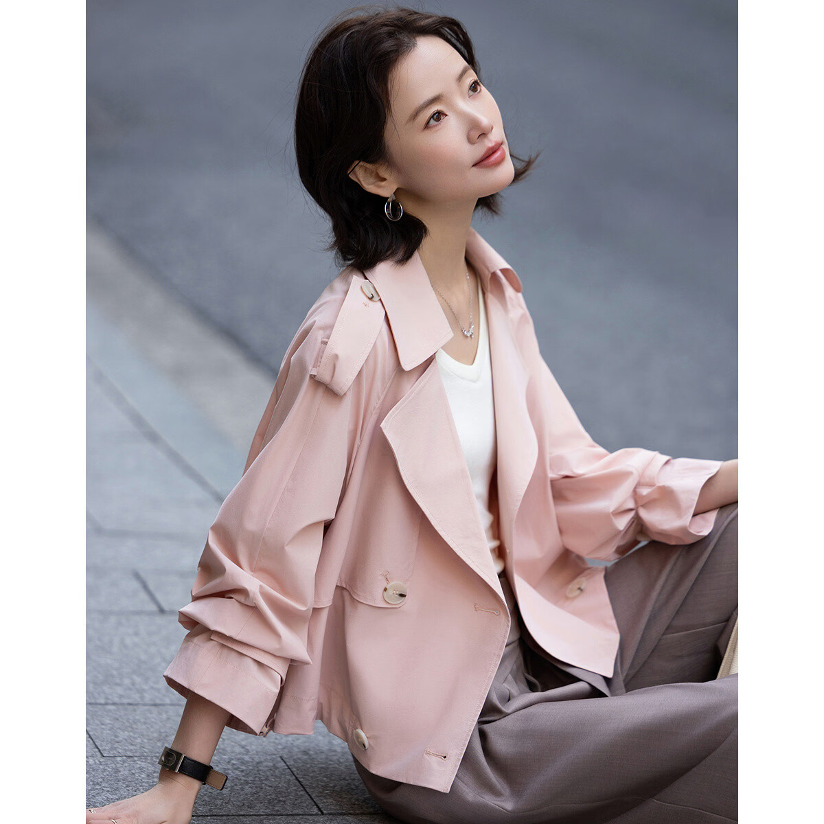 Demana Antibacterial Ice Algae Mud Spring Fashion Notched Lapel Double-Breasted Loose Short Petite Women's Trench Coat Jacket