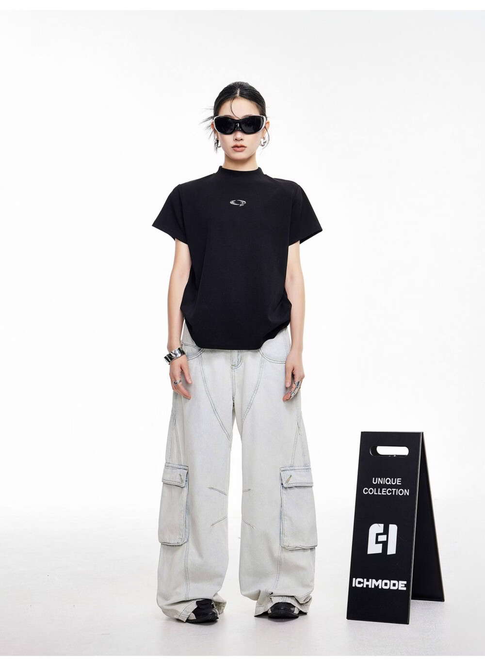 ICH MODE American Style Floral Embroidery Shoulder-Fitting Short Sleeve T-Shirt Women Spring Summer New Slim Fit Half High Neck Half Sleeve Top White S 14