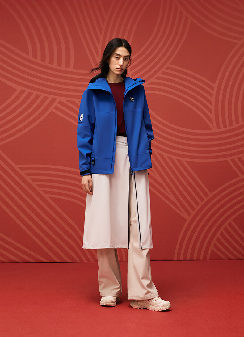 CAMEL Shu Embroidery Blue New Year Series Panda Softshell Jacket Unisex A34BA4L6169Q6 Classic Blue L 6