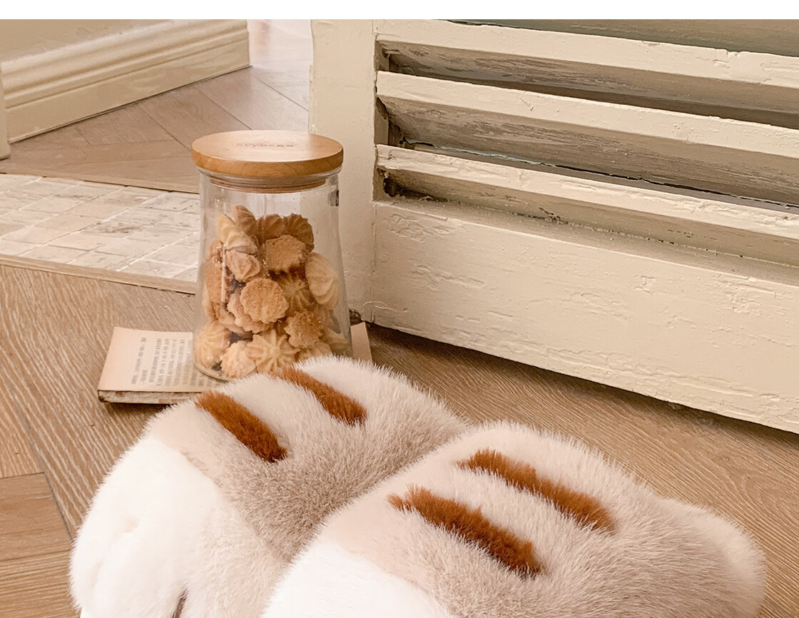 MINISO Cute Bear Claw Fleece-Lined Thickened Cotton Shoes, Adorable Wearable Home Slippers, Khaki (Cotton Shoes Style) Size 40-41 2