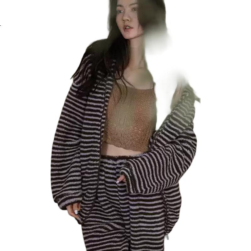 Женская пижама из кораллового флиса