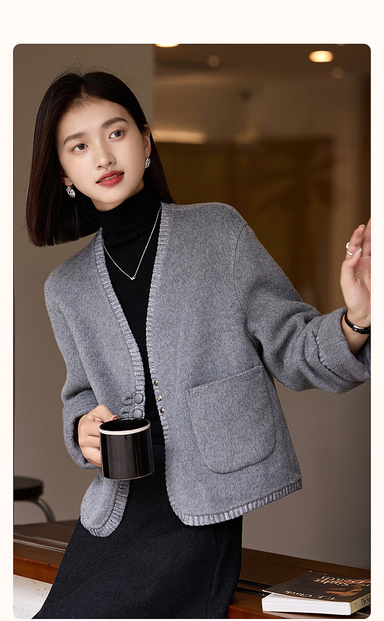 Demana [Double-Sided Wool] Spring Luxury V-Neck Knit Twisted Flower Decorative Patch Pocket Loose Short Women's Coat 3