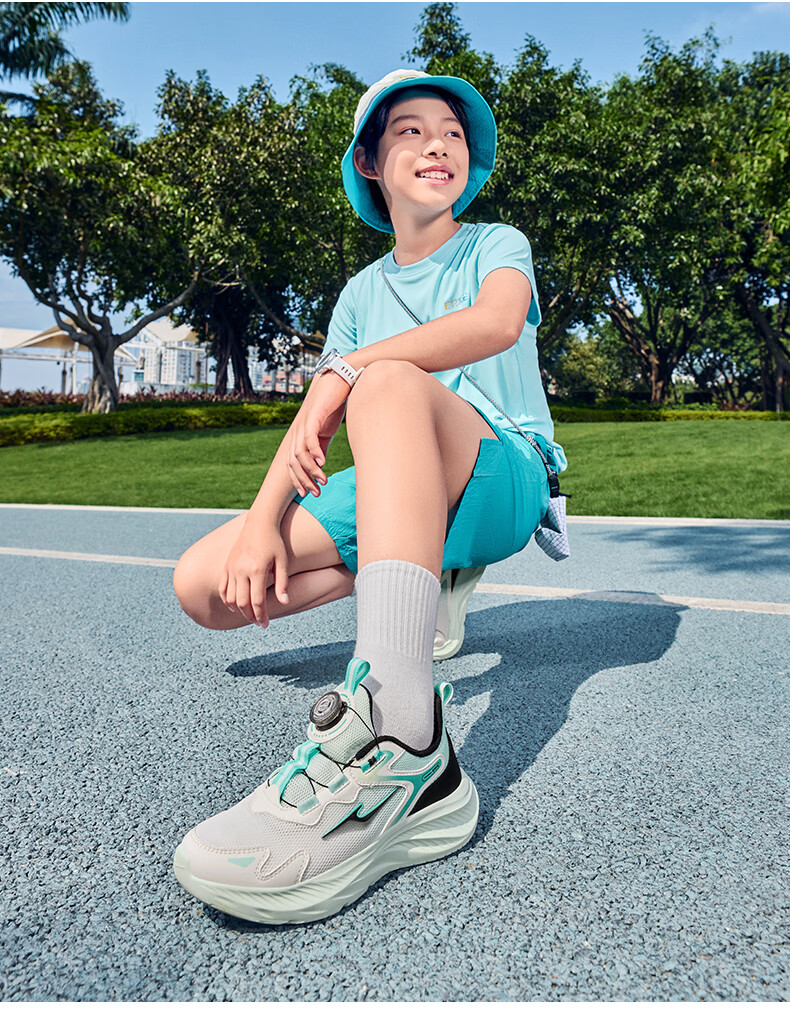 ERKE Kids Unisex Sports Shoes Children's Dial Buckle Mesh Running Shoes Microcrystalline White/Moonstone Gray Size 34 17