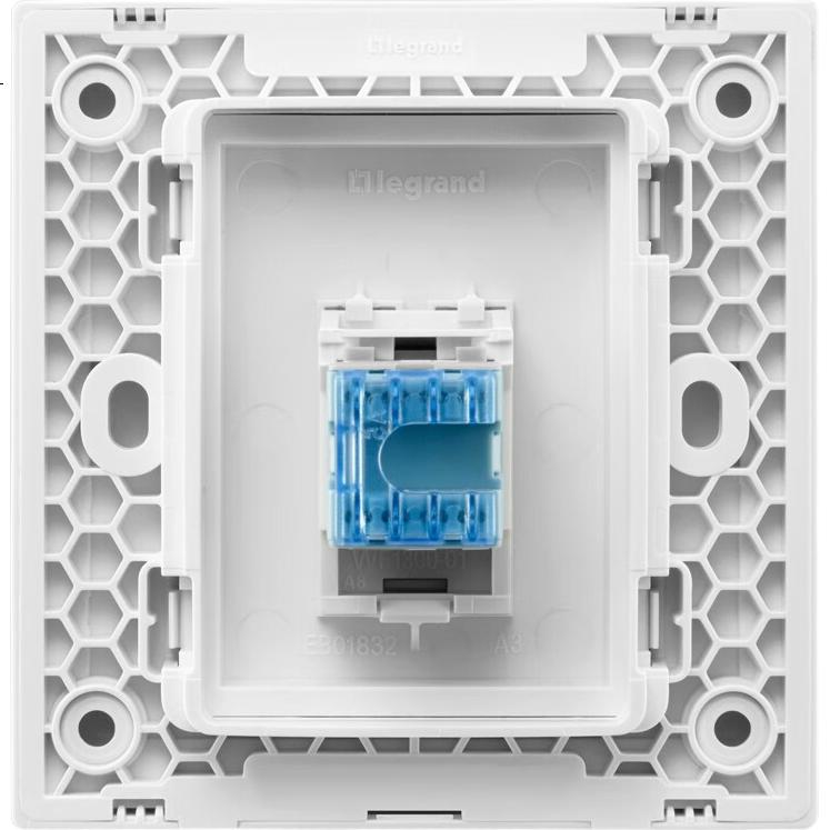 White Image 3