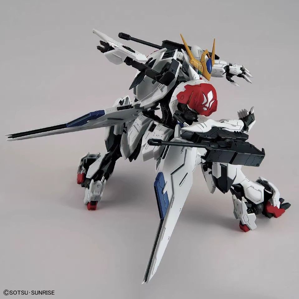 BANDAI MG 1/100 Char's Zaku II 2.0 4