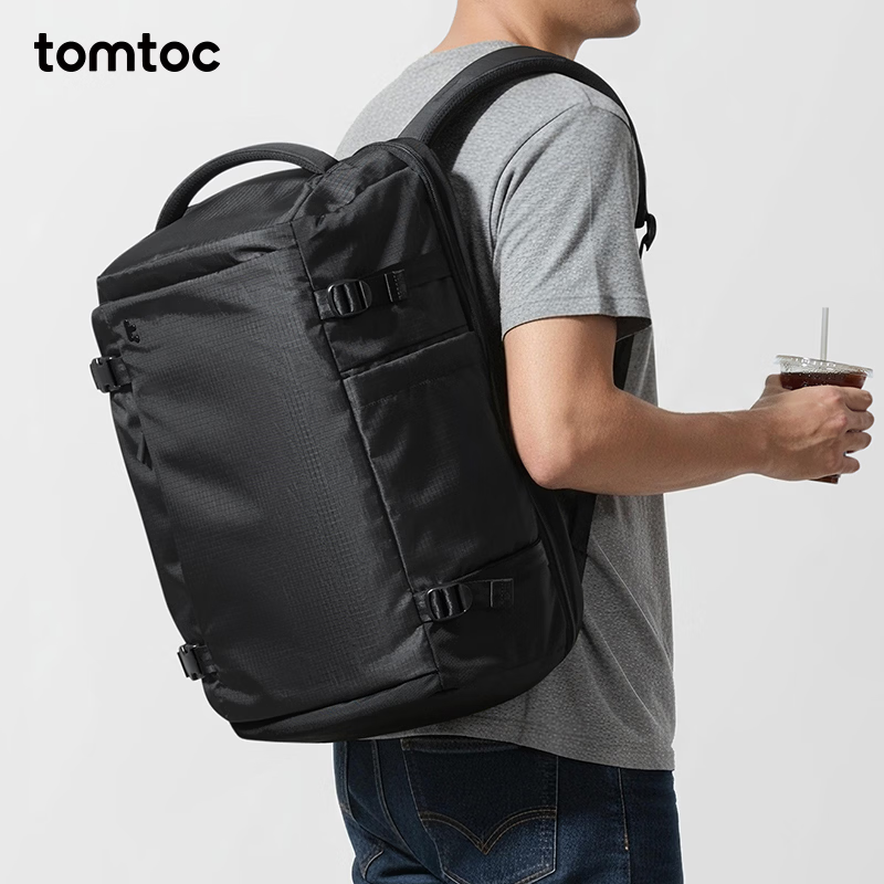 Tomtoc Travel Backpack Large Capacity 40L Carry-On Luggage Bag for Men and Women 17.3-inch Laptop Backpack