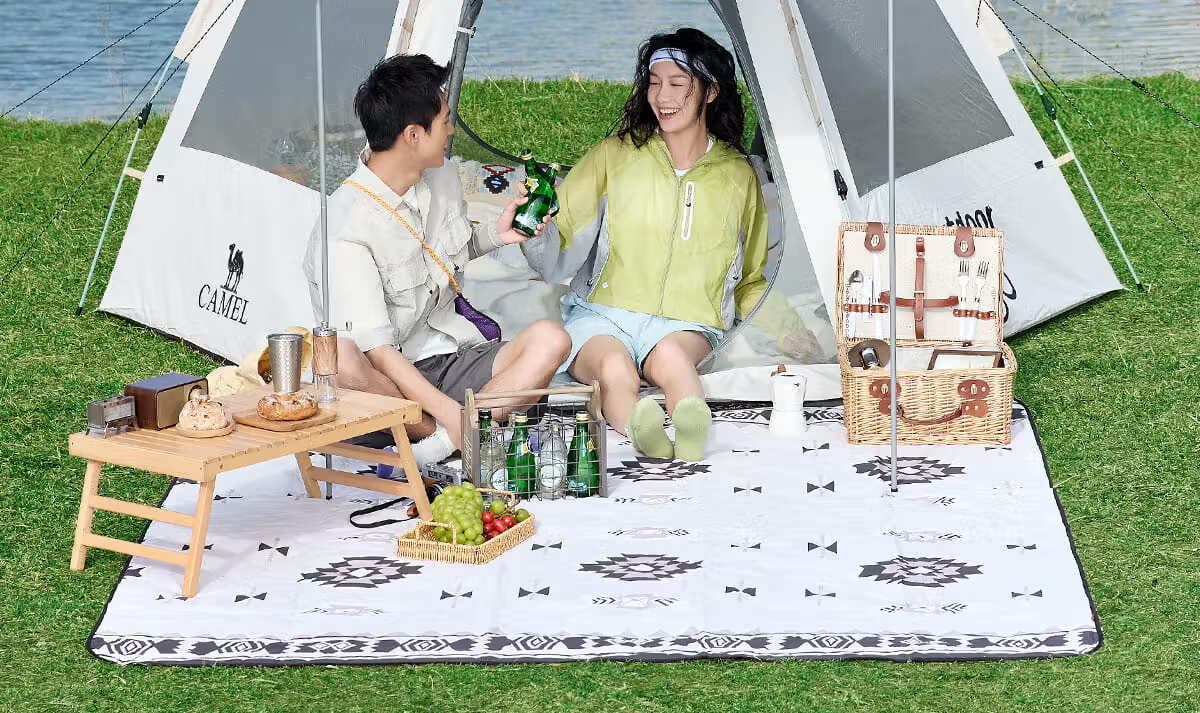 CAMEL Outdoor Hexagonal Automatic Canopy Tent Portable Park Camping Overnight Tent B151 Pearl White 29