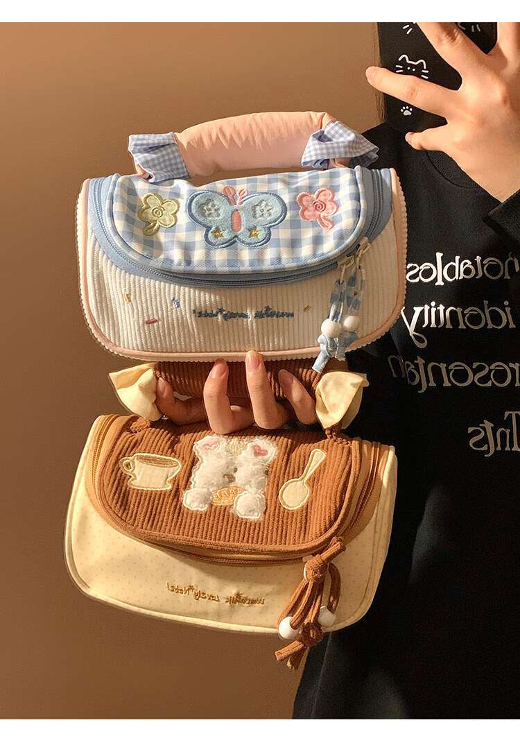 AMOR HOUR Cute Handheld Pencil Case High-Value Sweetheart Butterfly Stationery Bag Girls Dopamine Study Supplies Large Capacity Student Multifunctional Storage Bag Birthday Gift 2