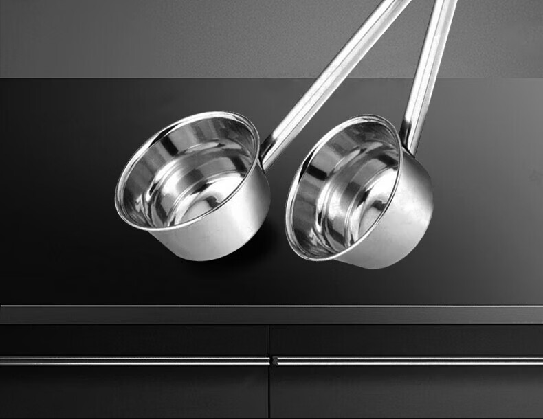 Jinwanfu Stainless Steel Soup Ladle, Long Handle Water Scoop, Commercial Large Soup And Porridge Spoon, Diameter 12cm, Length 65cm 2
