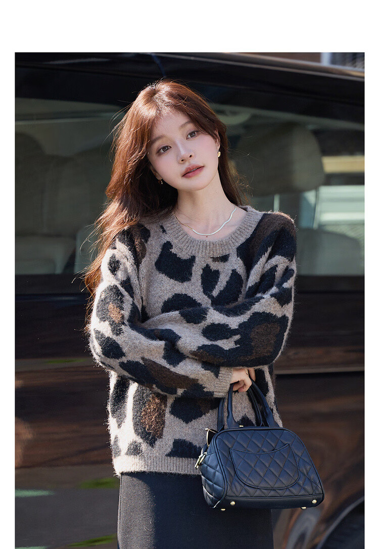 MT Leopard Print Vintage Style Winter Round Neck Jacquard Wool Blend Loose Knit Sweater for Women 3