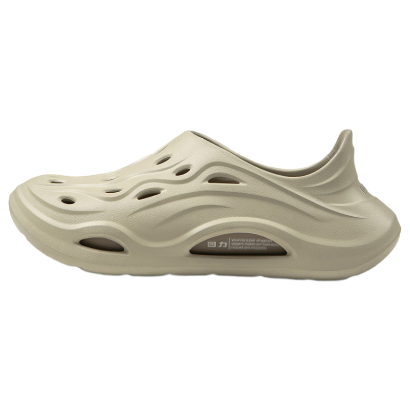 Warrior Official Men's Summer 2026 Outdoor Hole Shoes Full Coverage Water Shoes Khaki Size 43