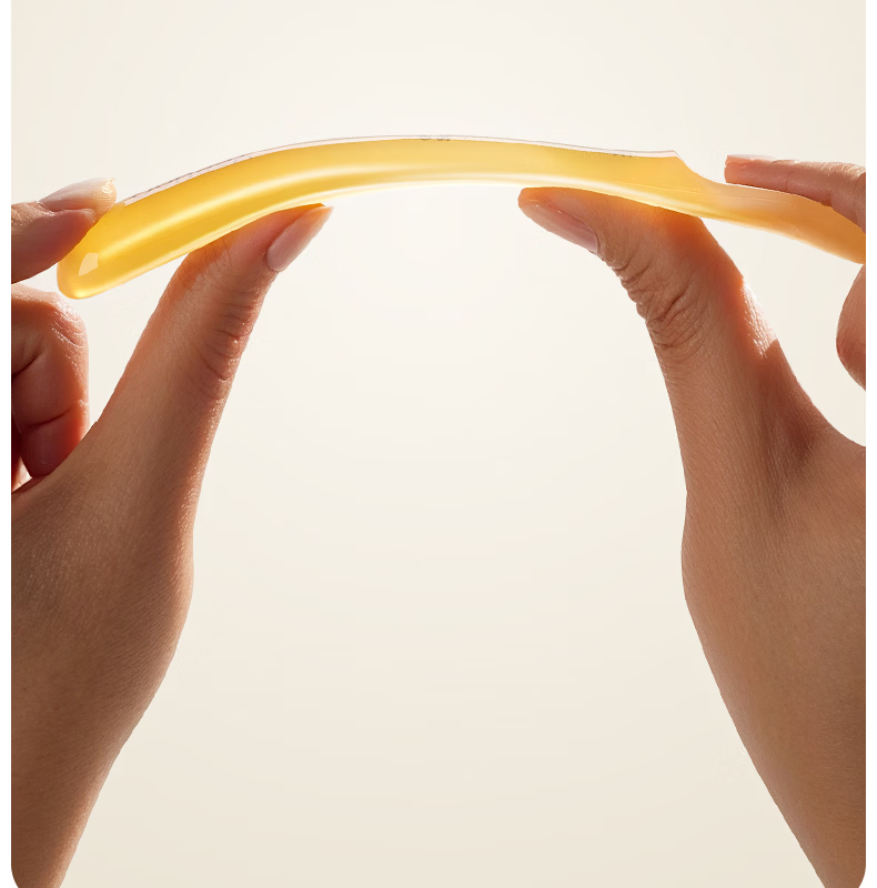 YEEHOO Silicone Baby Feeding Spoon Soft Silicone Infant Food Spoon for Feeding Milk Water Rice Cereal with Lunch Box 3