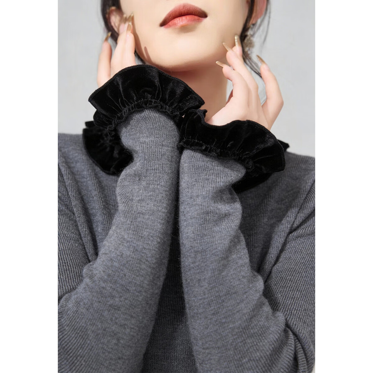 Demana Romantic Silhouette Winter Elegant Color-Block 3D Decorative Crew Neck Slim Fit Soft Stretch Knit Sweater for Women