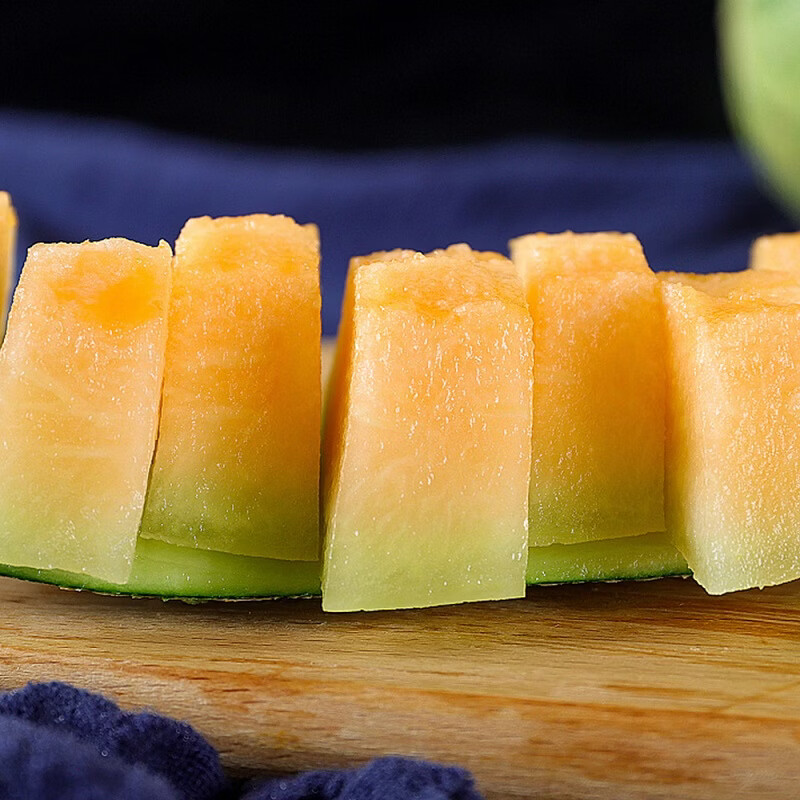 京鲜生 海南哈密瓜西州蜜/西周蜜 3-4粒 净重10-12斤 生鲜水果礼盒