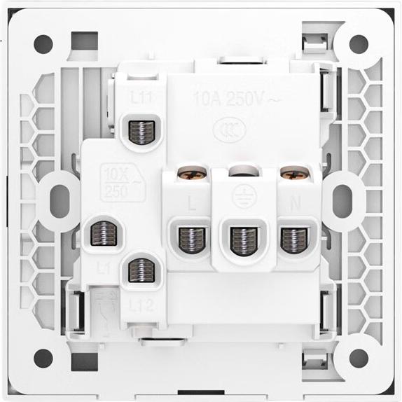 White Image 2