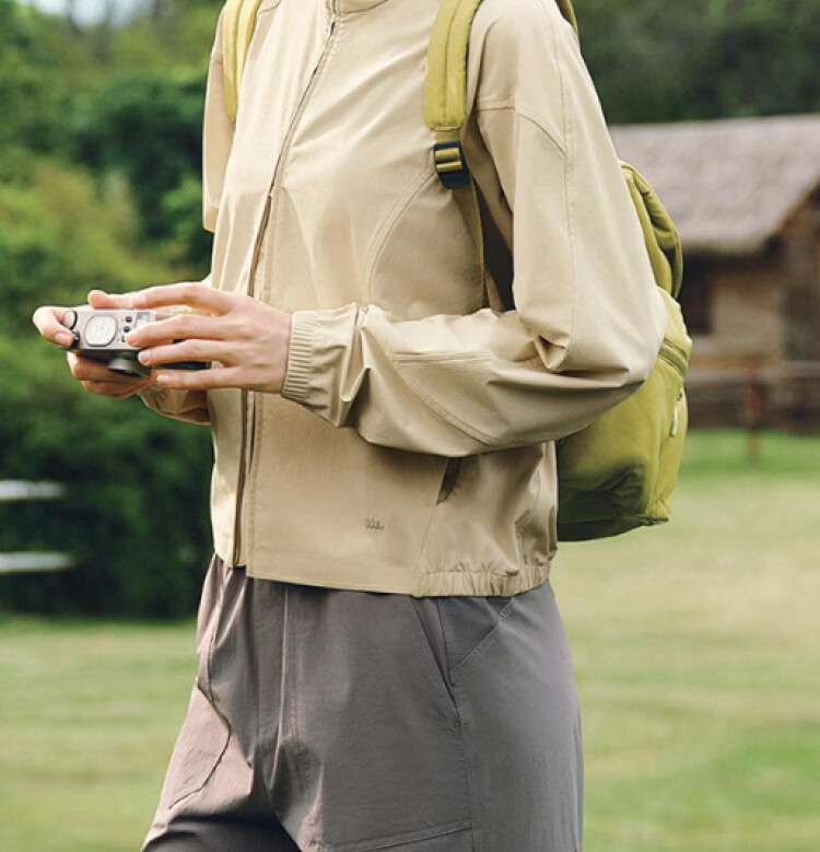 Beneunder Women's Sunscreen Jacket Outdoor Quick-Dry UV Protection UPF50+ ES001 Frost White XL 19