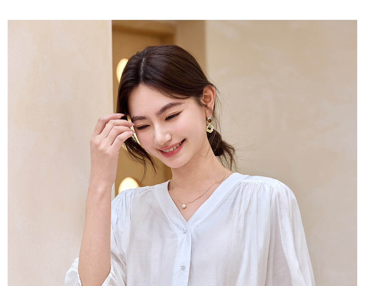 Halo Queen Women's Short Sleeve V-Neck White Shirt Summer Interview Professional Commuter Blouse H52S013 24
