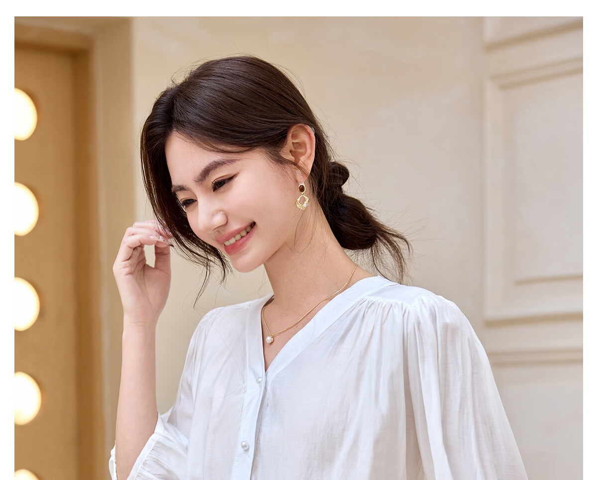 Halo Queen Women's Short Sleeve V-Neck White Shirt Summer Interview Professional Commuter Blouse H52S013 30