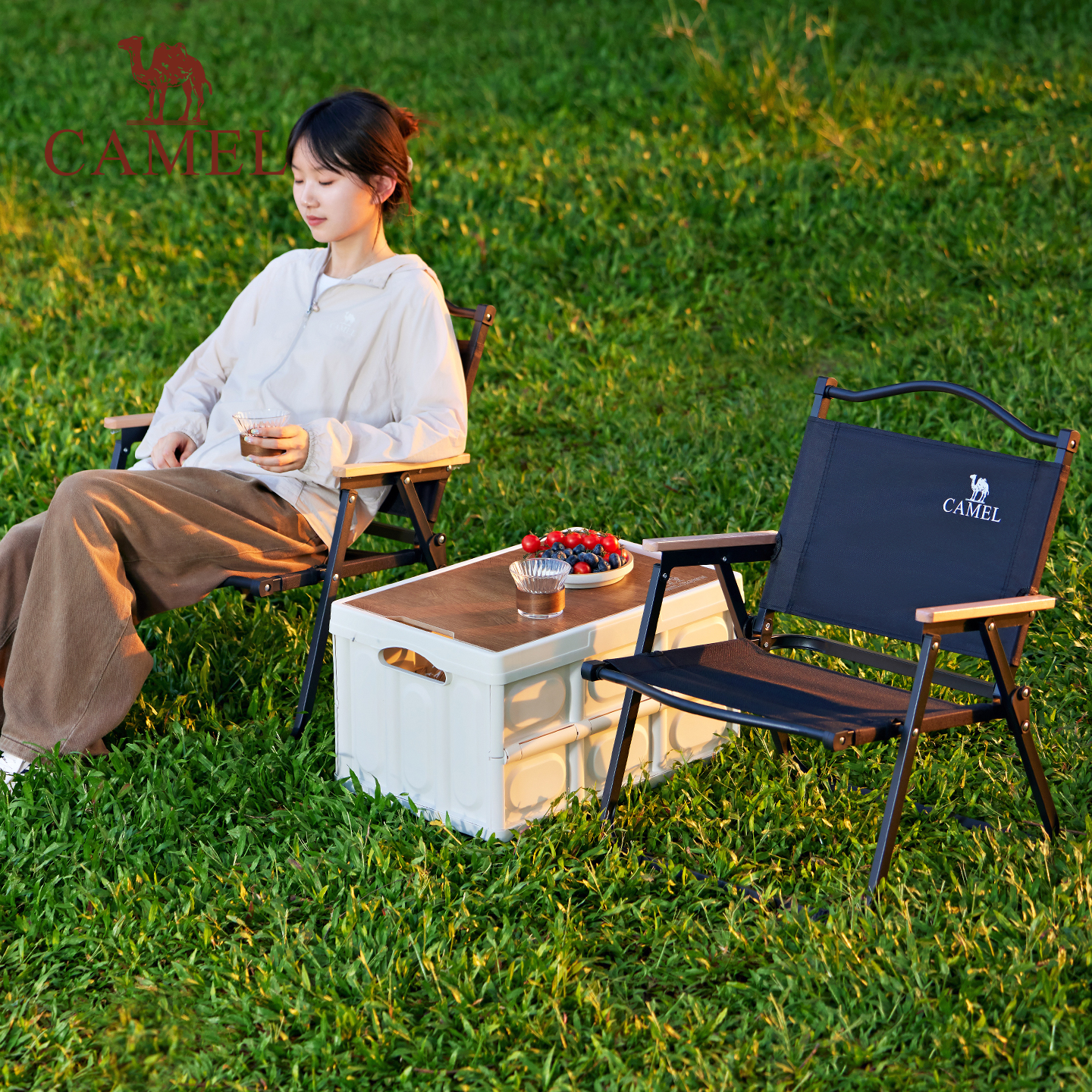 CAMEL Outdoor Folding Camping Chair Kermit Stool Beach Portable Folding Stool Table Chair 1J722C7586N