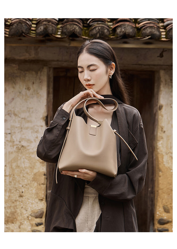 Nalandu Women's Bag 2026 New Cowhide Bucket Bag Shoulder Bag Crossbody Commuter Gift for Girlfriend 38 Goddess Festival Gift 15
