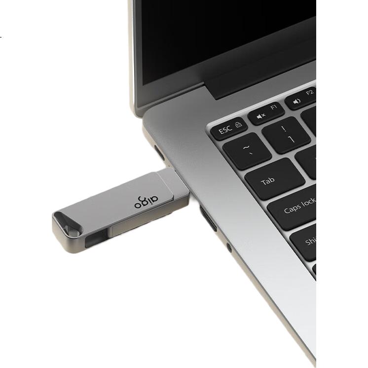 USB-накопитель Aigo A23
