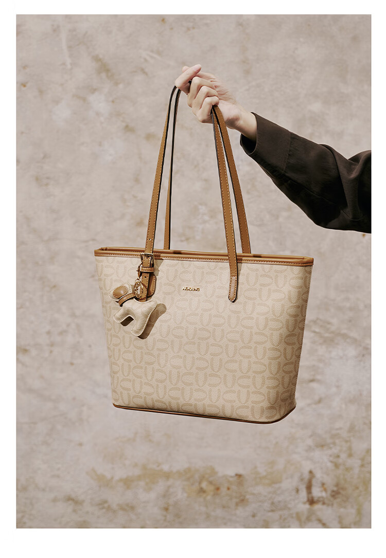 Aokang Women's Trendy Underarm Shoulder Bag Lightweight Luxury Tote Birthday Women's Day Gift for Girlfriend Wife 9