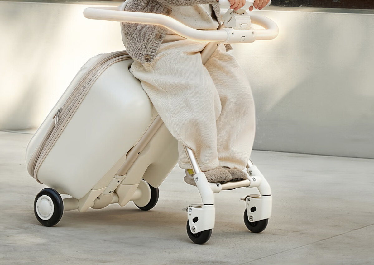 BEIESTATE Kids Travel Suitcase Toddler Ride-On Carry-On Luggage with Telescopic Handle Lazy Travel (No Guardrail Version) 11