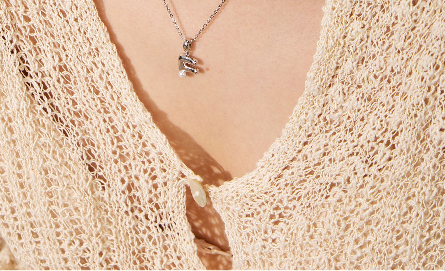Arsis Simple Letter Pendant Necklace for Women, S925 Silver Collarbone Chain, Birthday Gift for Girlfriend, Letter M 17