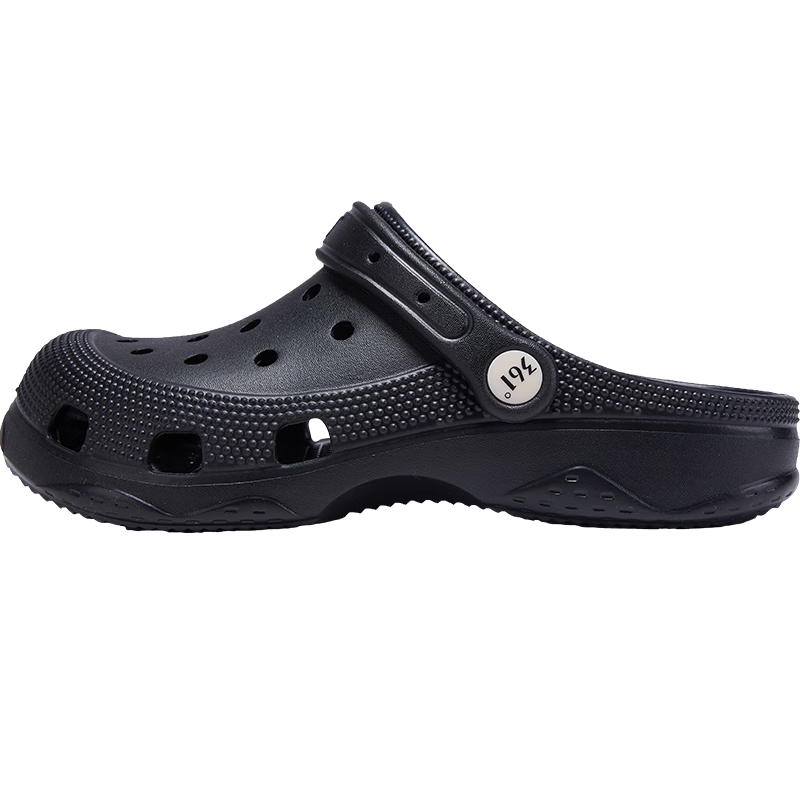 361° Casual Couple Flat Hole Shoes 2026 New Outdoor Wide Fit Casual Versatile Beach Shoes Men's Non-Slip Slippers