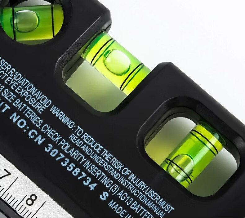 ZhuGu Laser Level High-Precision Multifunctional Infrared Level 4-in-1 with Tape Measure Laser Line Projector 8