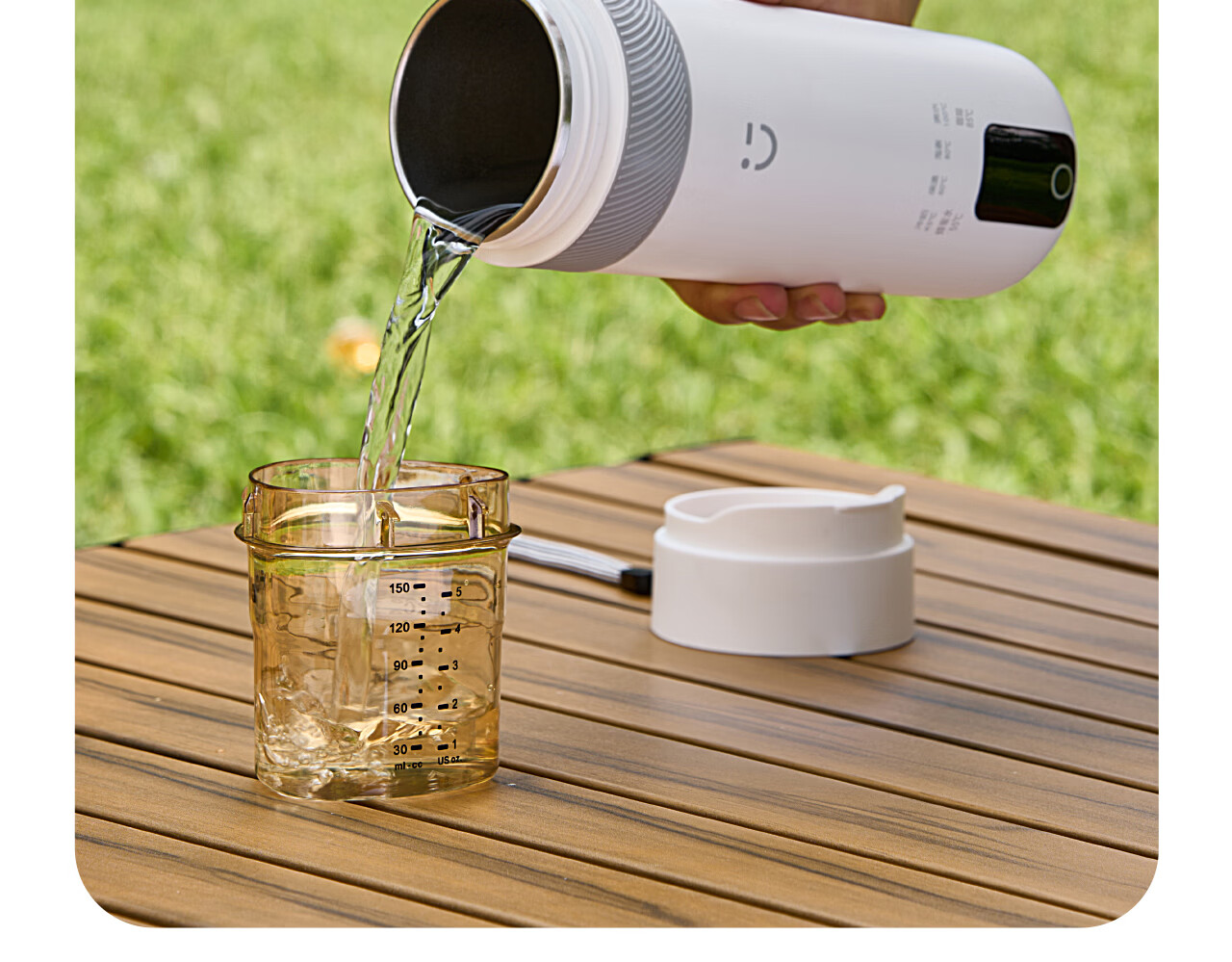 MINISO Electric Portable Water Heater Cup Insulated Travel Kettle Small Electric Kettle Tea Brewing Baby Milk Temperature Control Cup 500ml 26