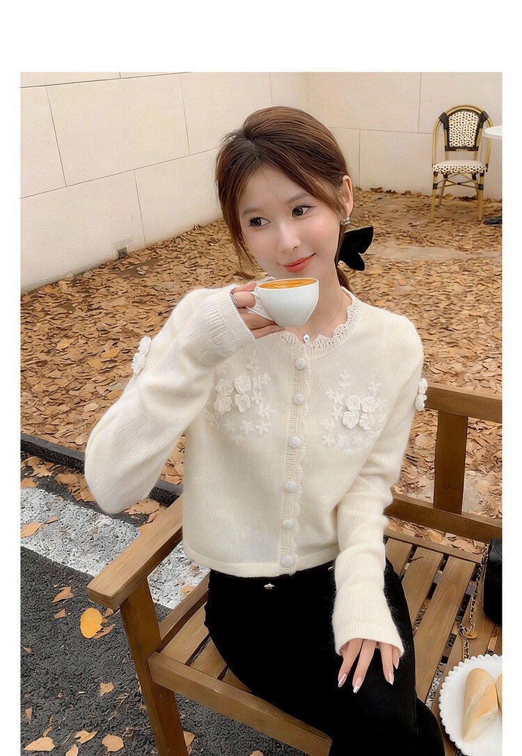 MT [Qiju Yunxu] Spring Gentle Style 3D Crochet Cardigan with Decorative Edging Soft Knit Women's Top 3