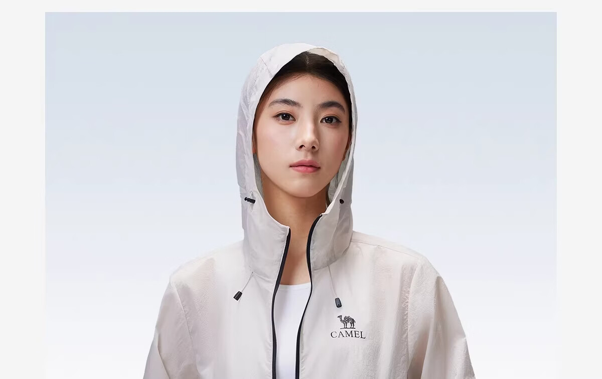 Camel [Wang Junkai Edition] 2026 Spring Summer Unisex Breathable Cooling Windproof Water-Repellent Sports Jacket 33