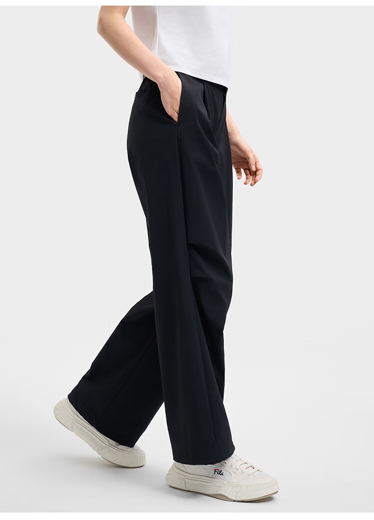 FILA Official Women's Woven Long Pants 2026 Summer New Moisture-Wicking Quick-Dry Sun-Protective Cargo Pants 14