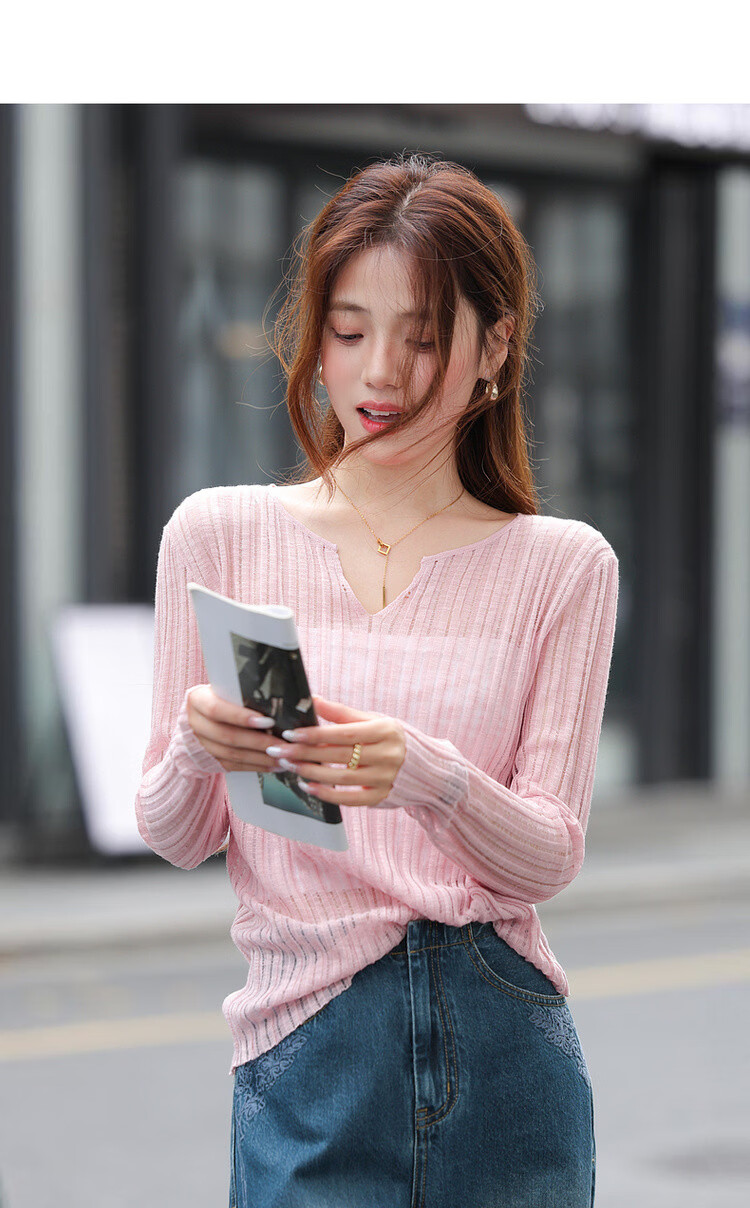 Mt [Oxygen-Permeable Texture] Spring Soft Low-Saturation V-Neck Lightweight Knit Top for Petite Women 5