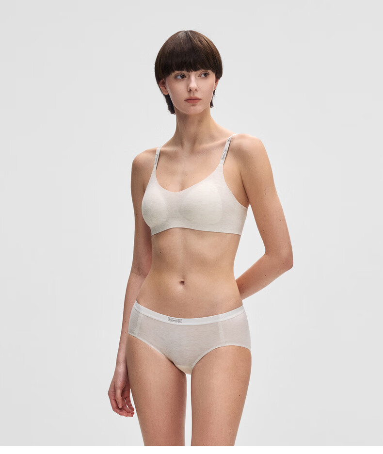 Bananain [Liu Haocun Style] 511A Gravity Strap Women's Seamless Modal Camisole Bra Summer Thin Model 23