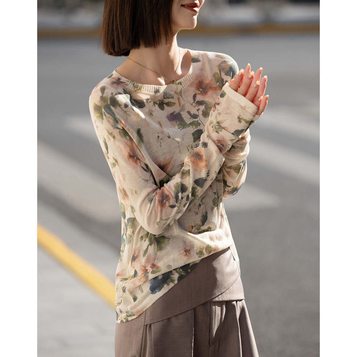 Demana Artistic Narrative Spring Elegant Crew Neck Printed Knit Sweater for Petite Women