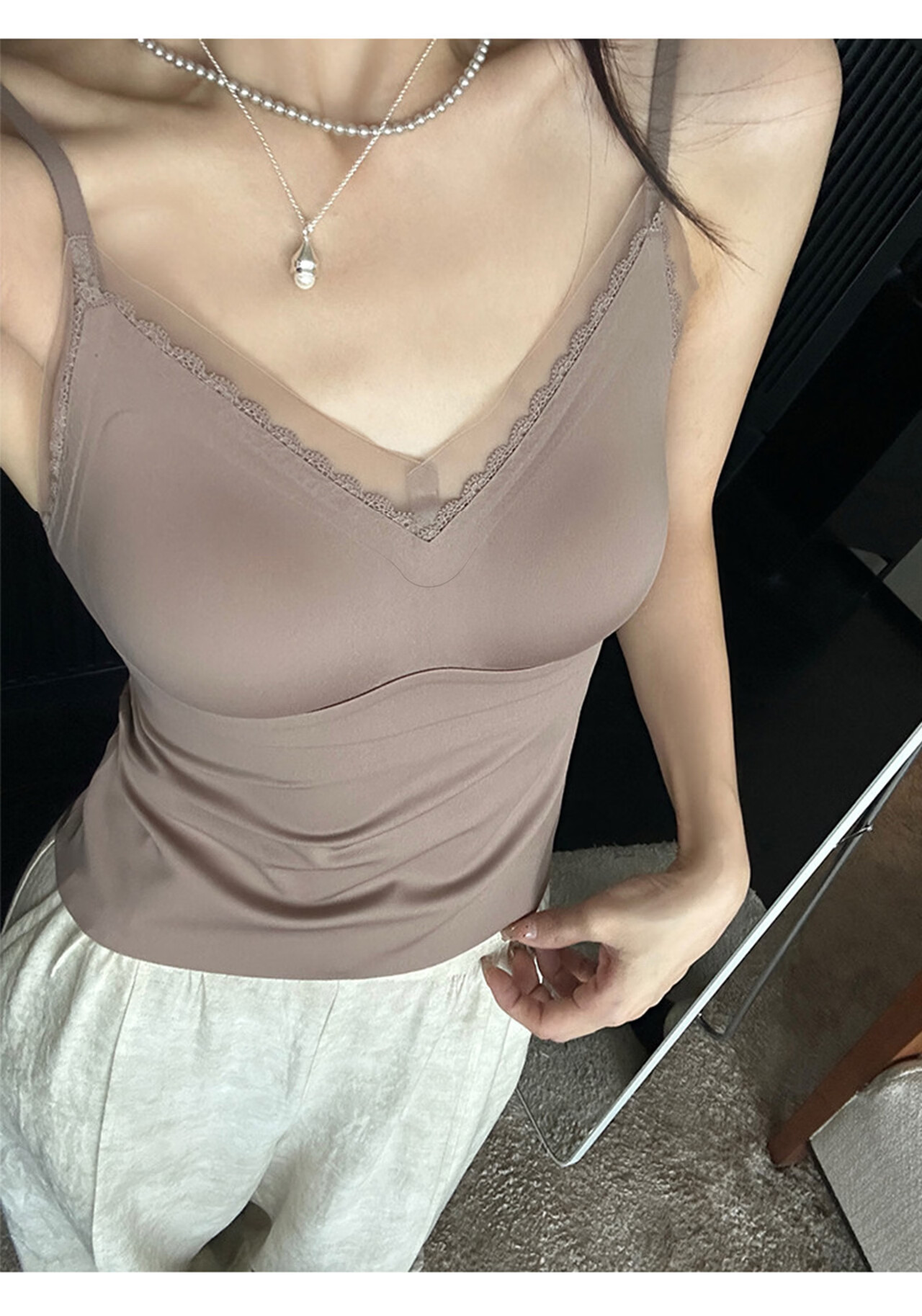 Modal Lace V-Neck Camisole for Women with Ice Silk, Seamless, Padded, Summer Slimming Fashion, Side Breast Coverage, Base Layer Top 14